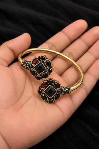 Gold plated geometric black adjustable kada bracelet