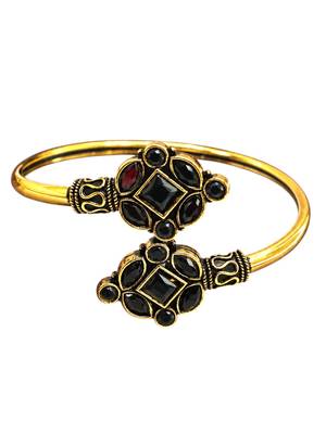 Gold plated geometric black adjustable kada bracelet 4