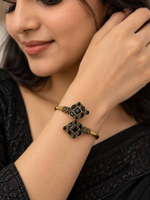 Gold plated geometric black adjustable kada bracelet 5