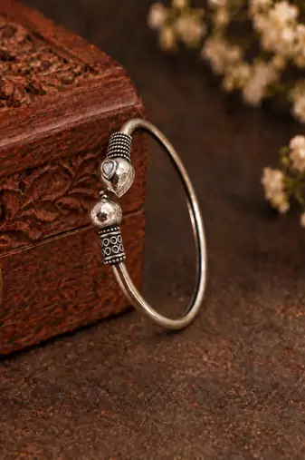 German silver snakehead white stone adjustable kada bracelet