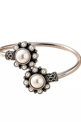 German silver oxidized floral motif white kada bracelet