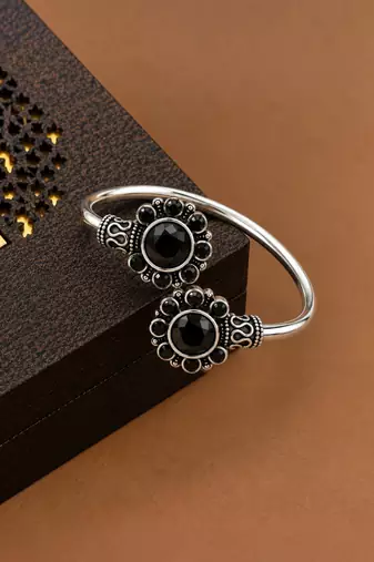 German silver oxidized floral motif black kada bracelet
