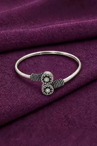 German silver oxidized floral motif white kada bracelet