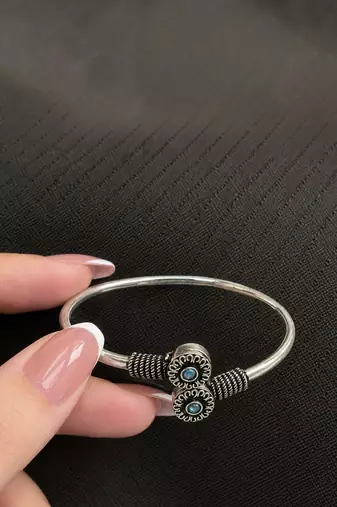 German silver oxidized floral motif mint kada bracelet