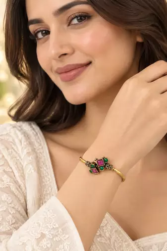 Gold plated geometric red green adjustable kada bracelet