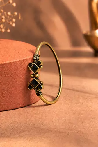 Gold plated geometric black adjustable kada bracelet