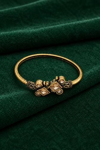 Gold plated geometric clear adjustable kada bracelet