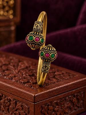 Gold plated red green adjustable kada bracelet 2