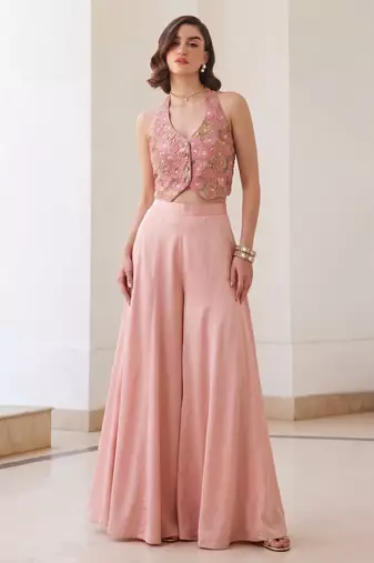 Pink silk blend embroidered thread and sequins free size suit
