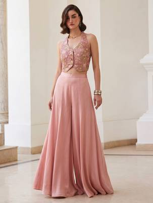 Pink silk blend embroidered thread and sequins free size suit 3