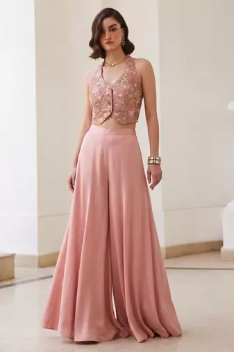 Pink silk blend embroidered thread and sequins free size suit