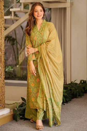 Green blended cotton printed free size suit