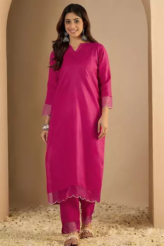 Pink blended cotton solid free size suit