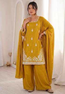 Yellow silk blend embroidered free size suit 2