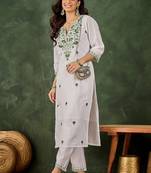 White silk blend thraed embroidered free size suit