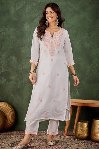 Grey silk blend thraed embroidered free size suit