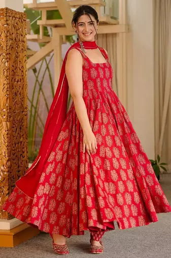 Red blended cotton printed free size suit