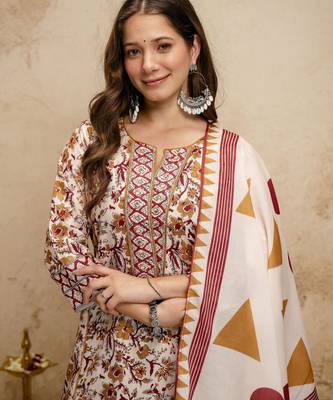 Off white silk blend printed free size suit 2