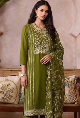 Green organza zari embroidered   sequins and beads free size suit 2
