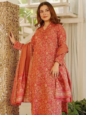 Peach blended cotton printed free size suit 2