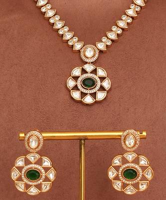 Gold plated green kundan necklace set 2