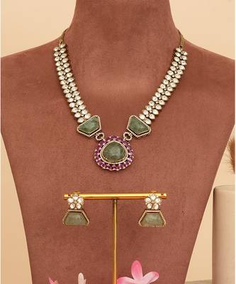 Gold plated green kundan polki necklace set 4
