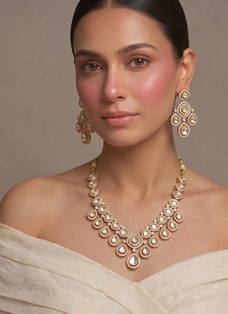 Gold plated kundan necklace set