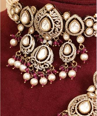 Gold plated ruby red kundan choker set 3
