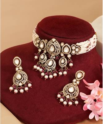 Gold plated ruby red kundan choker set 4