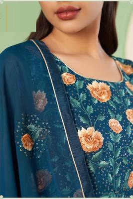 Teal blue georgette embroidered & sequins free size suit 4