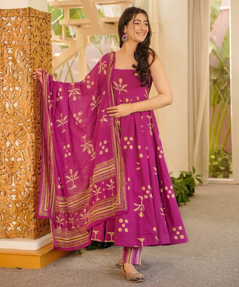 Purple blended cotton printed free size suit