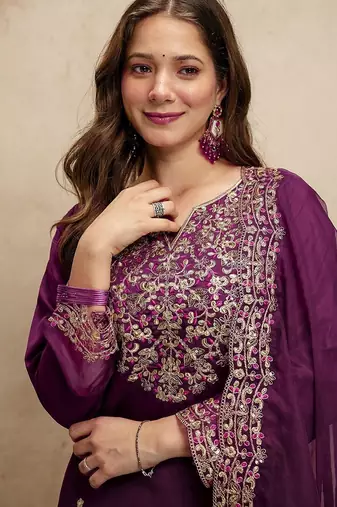Purple silk blend embroidered free size suit