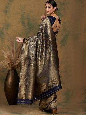 Navy-blue silk blend woven saree with zari work 2