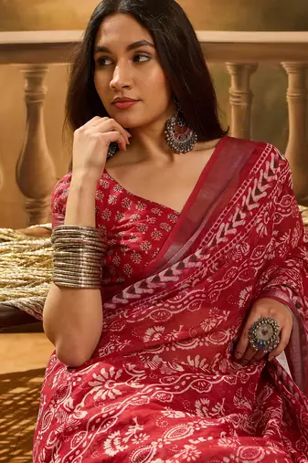 Red linen printed saree with floral print