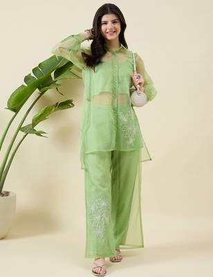 Women printed top & palazzos with shirt co-ords 5