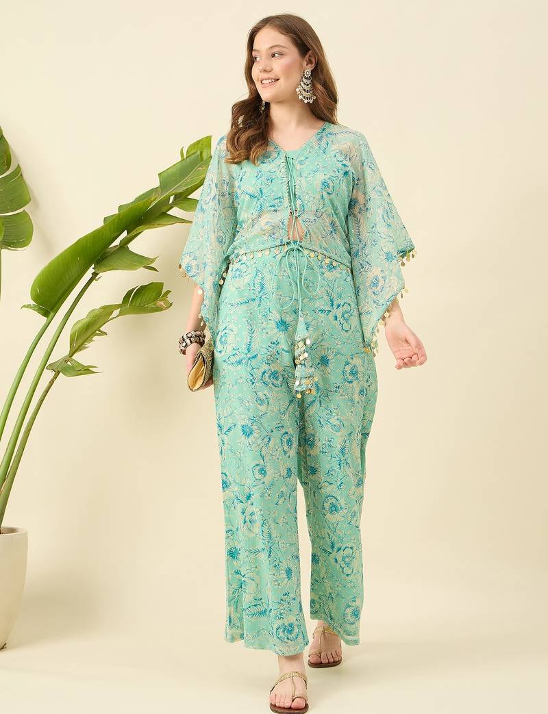 Women crop top & printed kaftan with trouser co-ord set