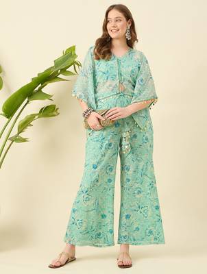 Women crop top & printed kaftan with trouser co-ord set 4