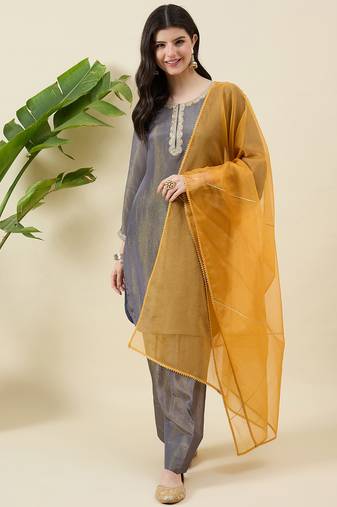 Women solid ethnic motifs round neck kurta with pand & dupatta