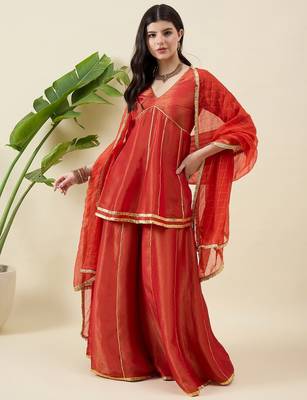 Women solid regular kurti with sharara & dupatta 1