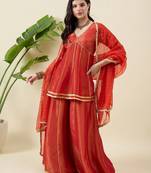 Women solid regular kurti with sharara & dupatta