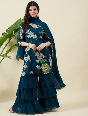 Women floral printed regular kurta with palazzos & dupatta 1