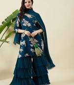 Women floral printed regular kurta with palazzos & dupatta