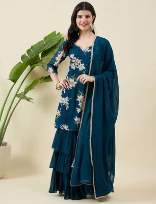 Women floral printed regular kurta with palazzos & dupatta 3