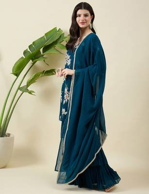 Women floral printed regular kurta with palazzos & dupatta 4