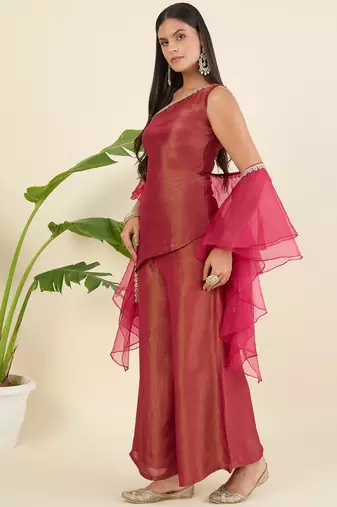 Women regular thread work top with palazzos & with dupatta