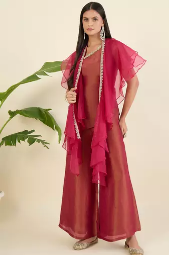 Women regular thread work top with palazzos & with dupatta