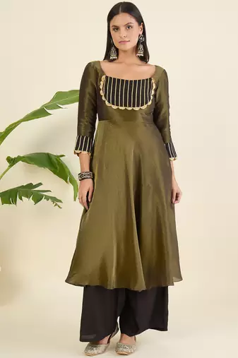 Women regular gotta patti kurta with palazzos & with dupatta