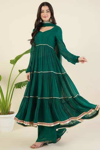 Women tiered gotta patti chanderi cotton kurta with palazzos & with dupatta