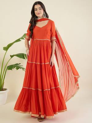 Women tiered gotta patti chanderi cotton kurta with palazzos & with dupatta 1