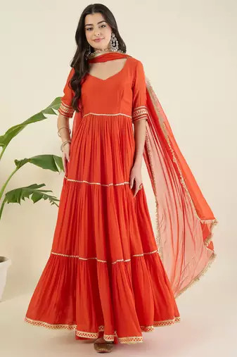 Women tiered gotta patti chanderi cotton kurta with palazzos & with dupatta